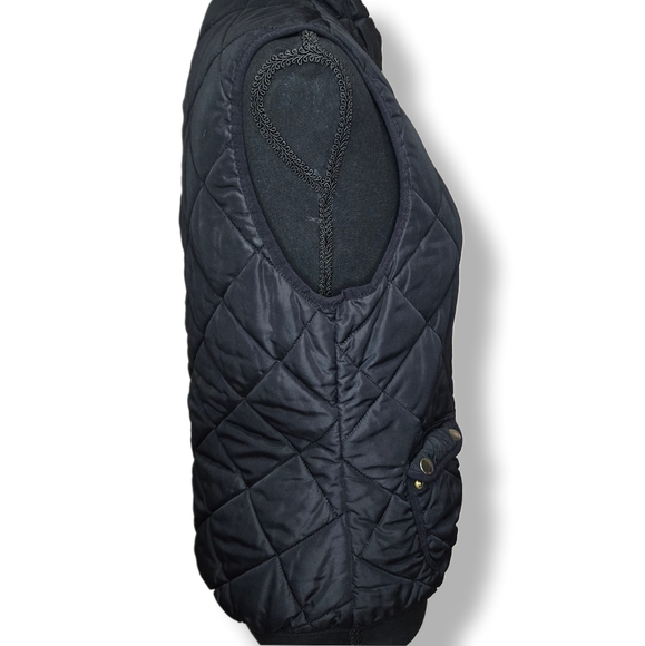 Love Tree Womens Sz Medium Black Quilted Vest Front Pockets-Full Zip - Picture 7 of 11